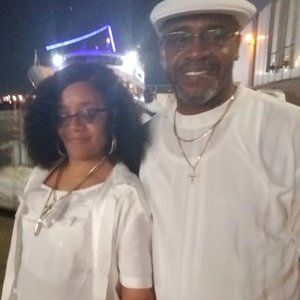 Meet your Posher, Robin